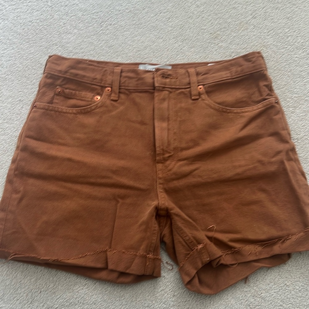 Everlane Brown “The Denim Short” size 26